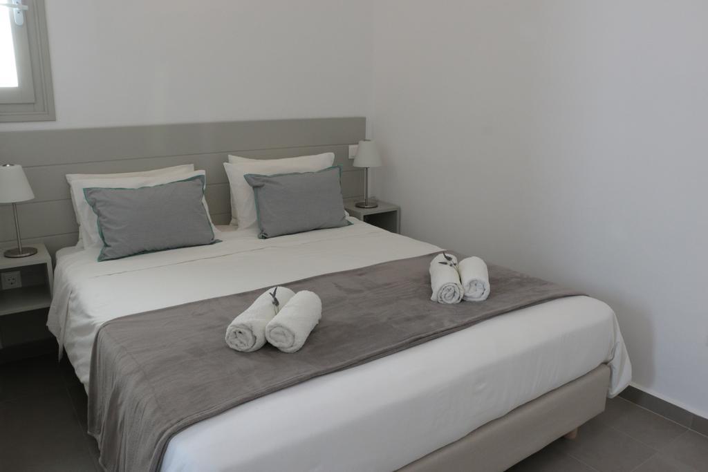 Angelique Apartment Antiparos Exterior photo